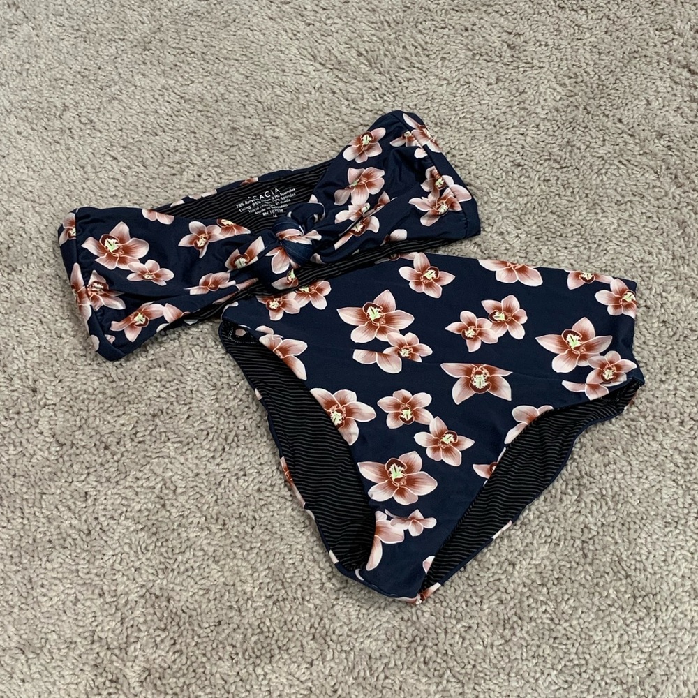 Acacia Swimwear set